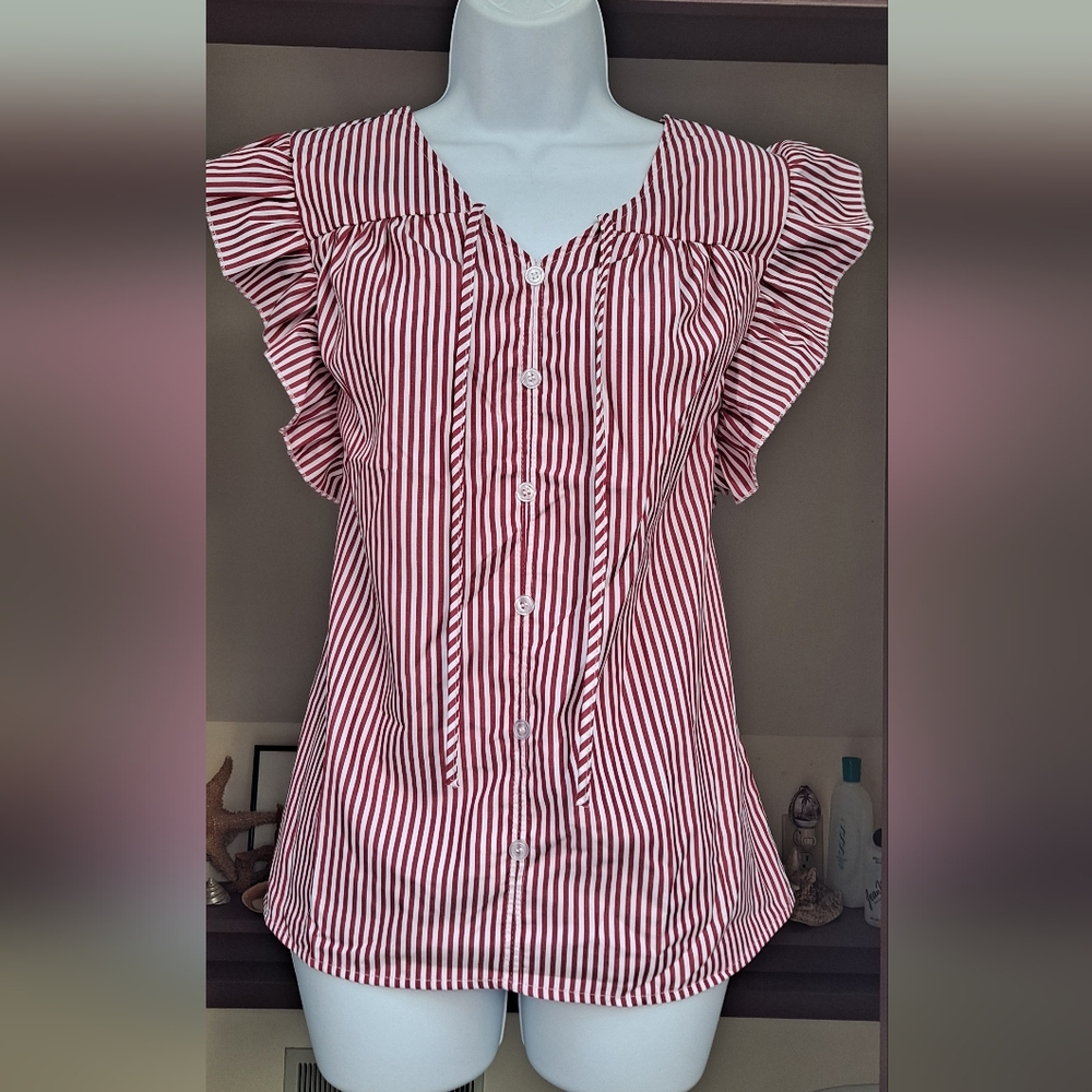 NWOT Unbranded Red and White Ruffle Sleeve Top Candy Striper Flare Top